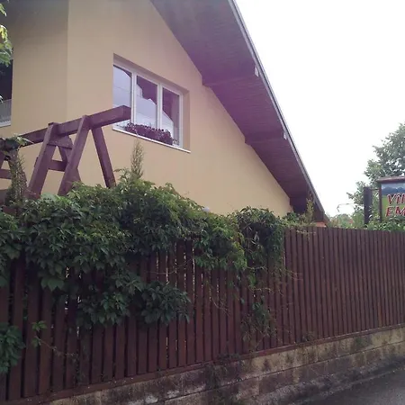 Ema Pansiyon Nová Lesná